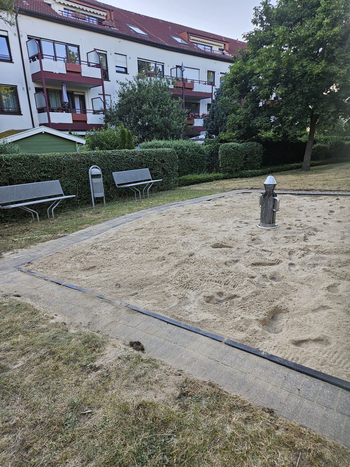 Sandkastenbau und -sanierung 19