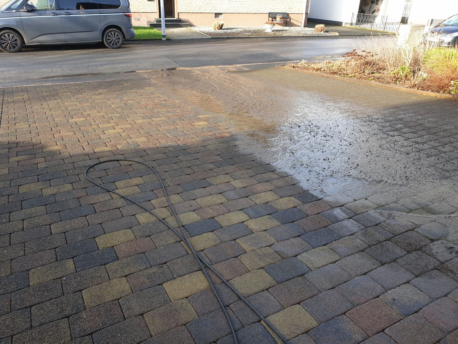 Terrassen- und Pflasterreinigung 13